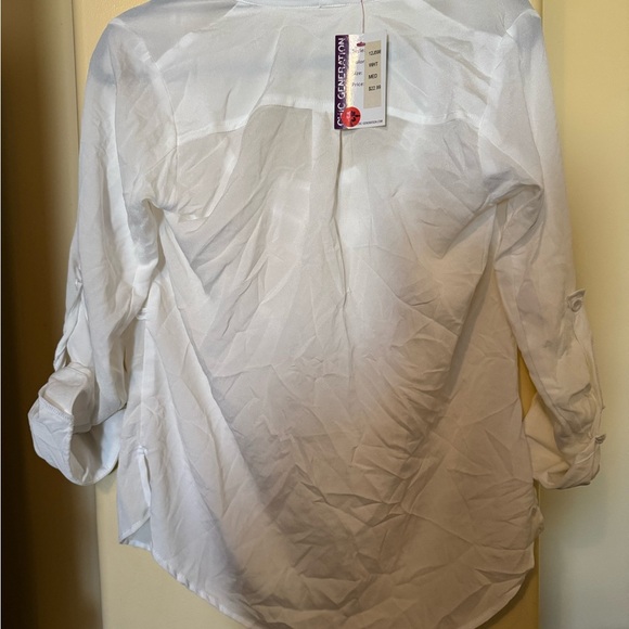 White Women's Top - Picture 2 of 2